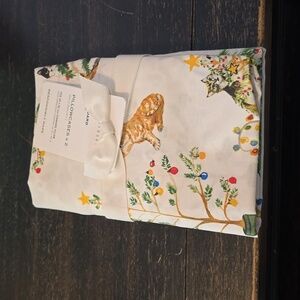 NWT Pottery Barn Festive Cats